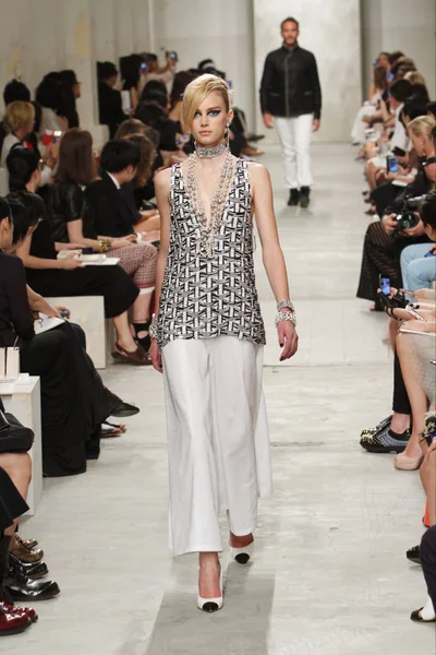 Look 55
